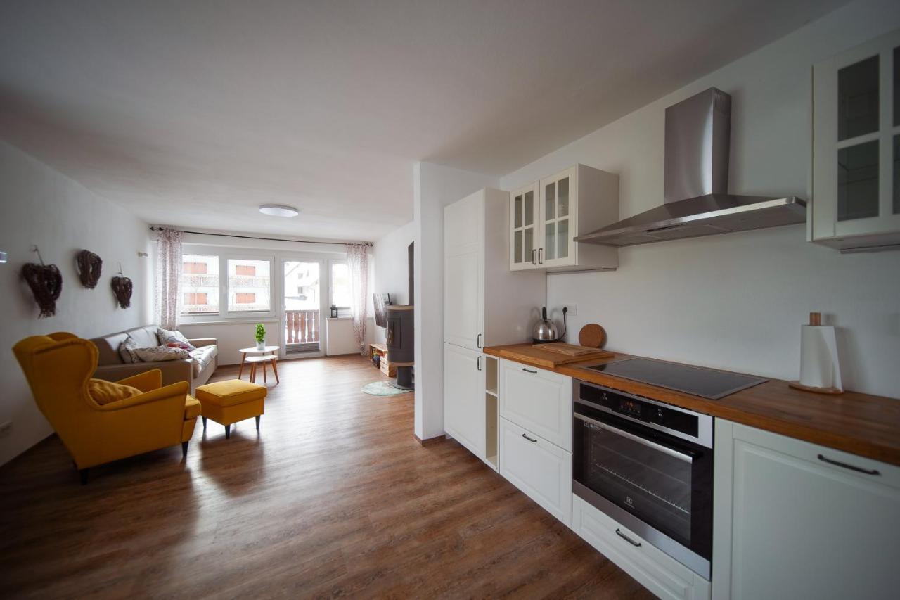 Cozy Nest In The Heart Of Kranjska Gora Appartement Buitenkant foto