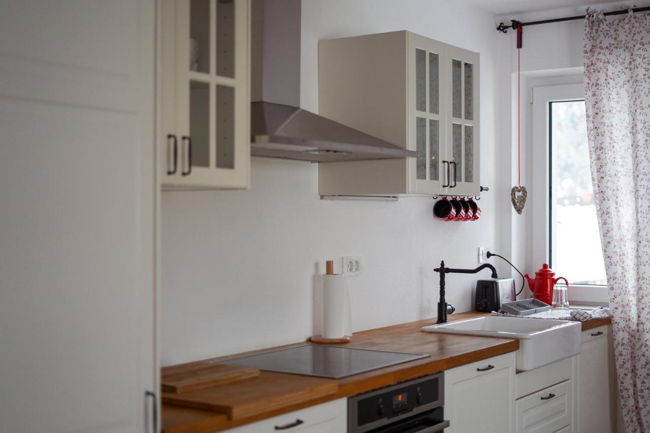 Cozy Nest In The Heart Of Kranjska Gora Appartement Buitenkant foto